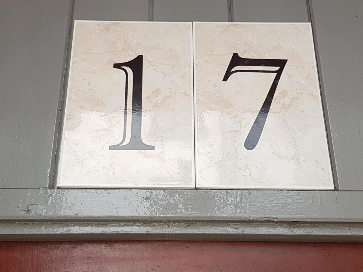 17 Bridge St, 3 Bedroom Flat 阿伯里斯特威斯 外观 照片
