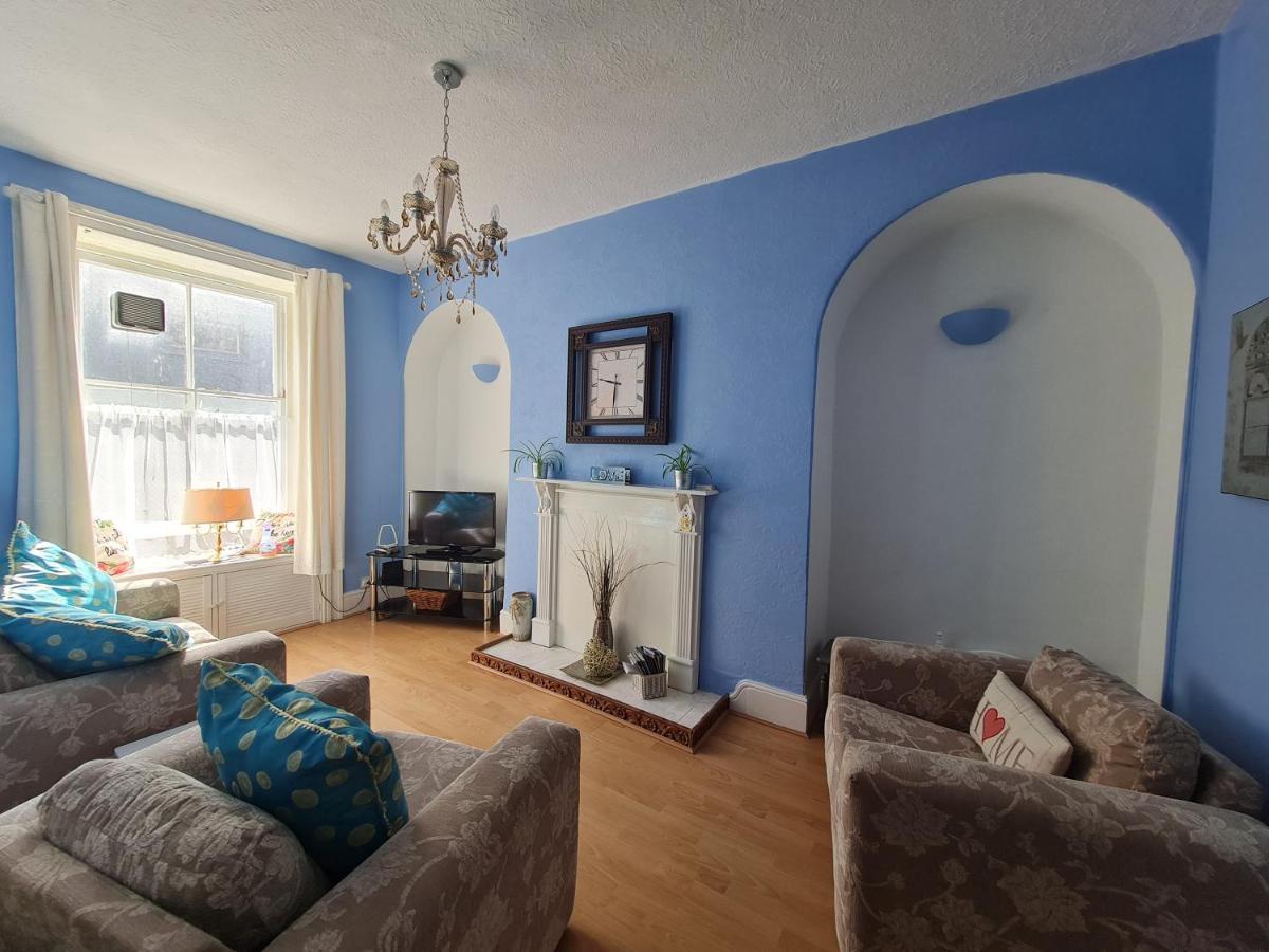 17 Bridge St, 3 Bedroom Flat 阿伯里斯特威斯 外观 照片
