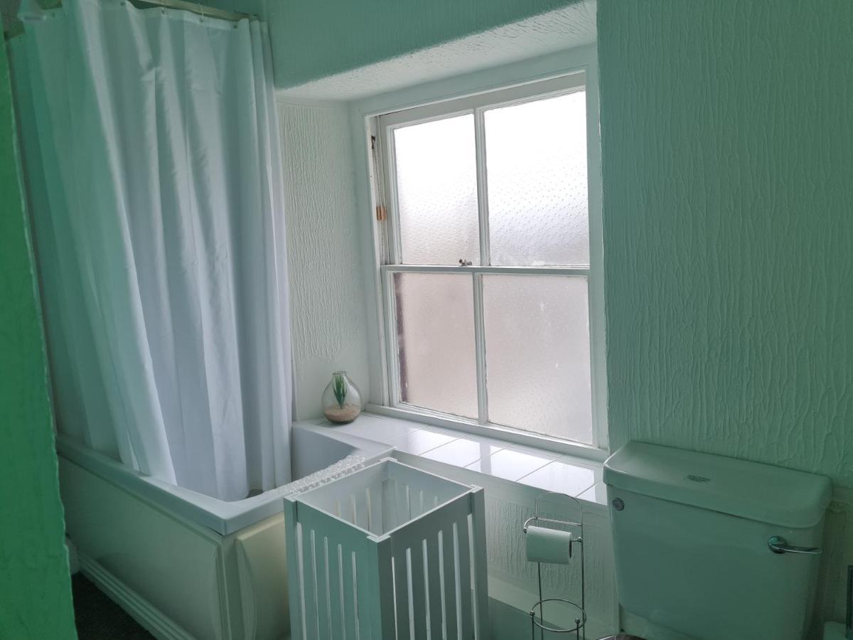 17 Bridge St, 3 Bedroom Flat 阿伯里斯特威斯 外观 照片