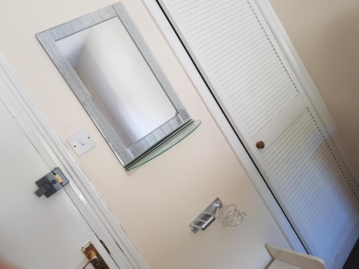 17 Bridge St, 3 Bedroom Flat 阿伯里斯特威斯 外观 照片
